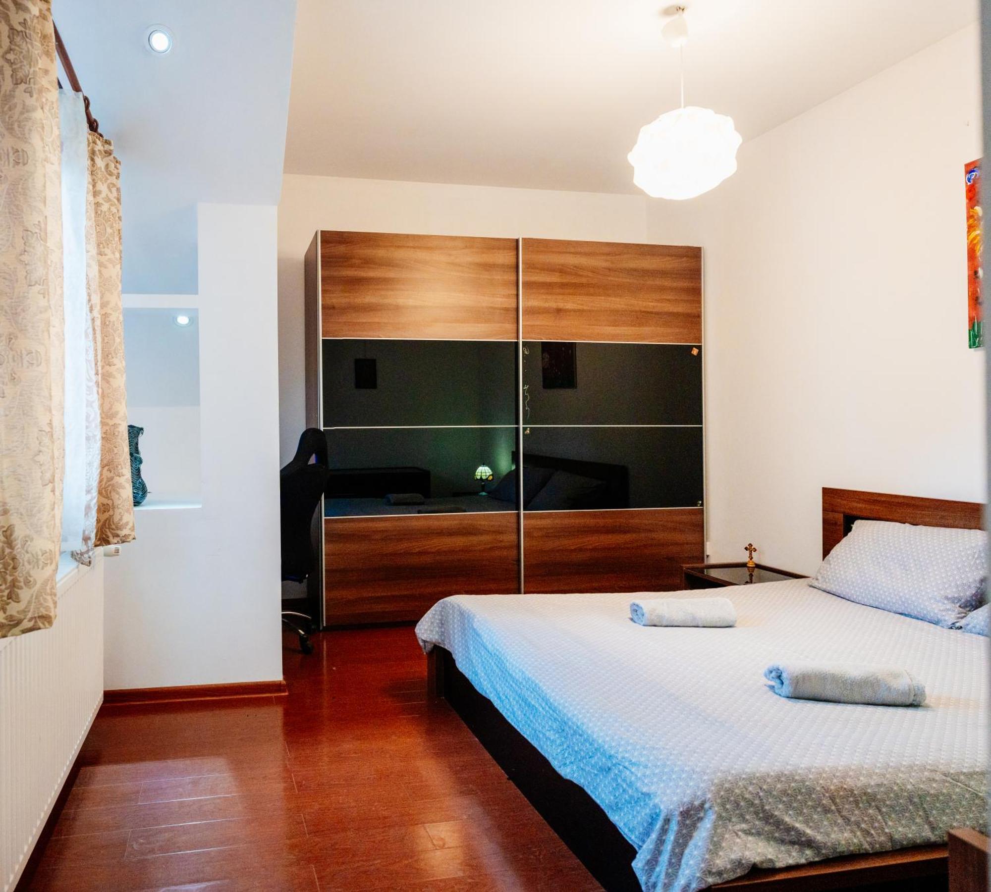 Maan Central Apartment Pet Friendly Location Брашов Екстериор снимка