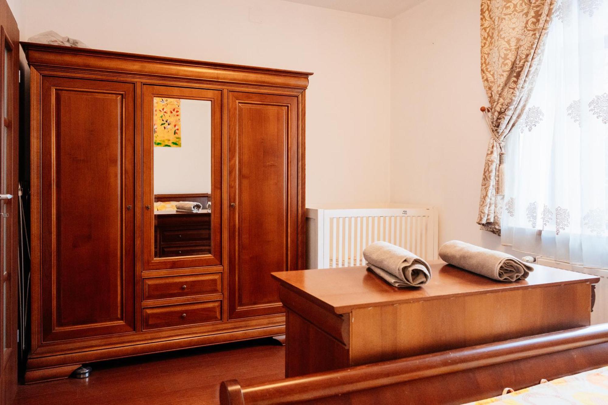 Maan Central Apartment Pet Friendly Location Брашов Екстериор снимка